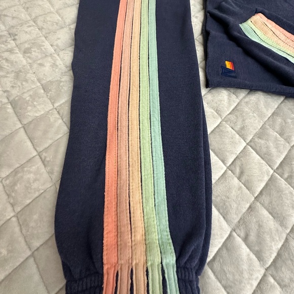 Bolt Cropped Classic Set - Picture 3 of 3